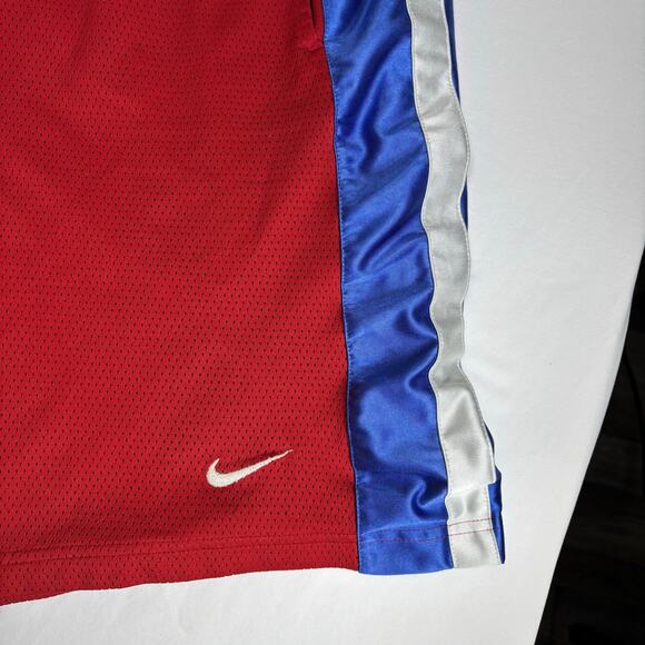 Vintage y2k Nike Red White and Blue Athletic Men's Large Shorts - Picture 2 of 7